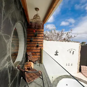 Luna La Asomada (Lanzarote)